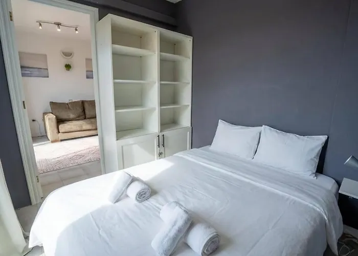 Veronicas Apartment
